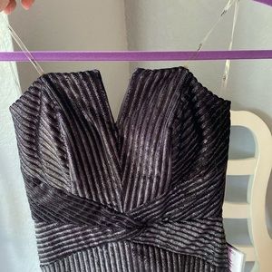 Dress-Black and silver strapless pinstripe SIZE 3